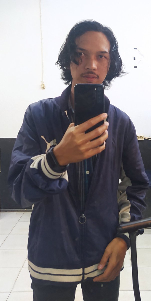 UwikMas's tweet photo. ape yang dilihat itulah yang dinilai org,selamat boss anda kenak prank👏 https://t.co/AWoCBpyx0K