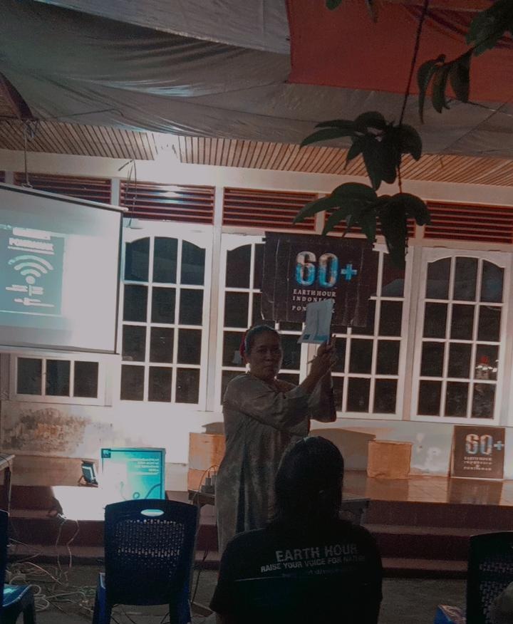 EHPontianak's tweet photo. Halo #SobatEH Pontianak👋
Hari ini Earth Hour Pontianak akan melakukan kegiatan Selebrasi Switch Off loh! Yuk dipantau terus!
@WWF_ID @EHindonesia @marinebuddies
#EarthHour
#UnityInBiodiversity
#EHIndonesia
#EHPontianak #iniAksiKu #Connect2EarthHour https://t.co/EdeEXmCh20