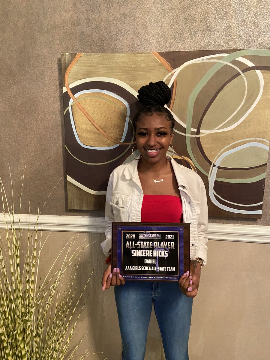 Cosandar tweet media