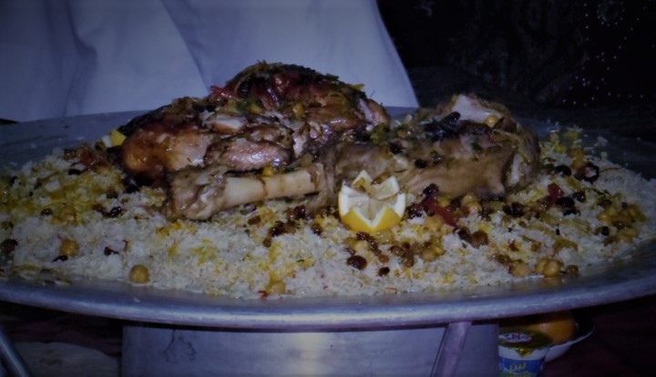 danny_toma's tweet photo. An Iraqi feast. Read more about this fascinating country in "Outside the Wire: A Foreign Service Officer in Southern Iraq," available worldwide (some purchasing links in comments) #Iraq #Basra #Iraqifood #cuisine #lamb #MiddleEast #Travel #Food #diplomats #bookstoread #quzi https://t.co/kjuQzMsVyq