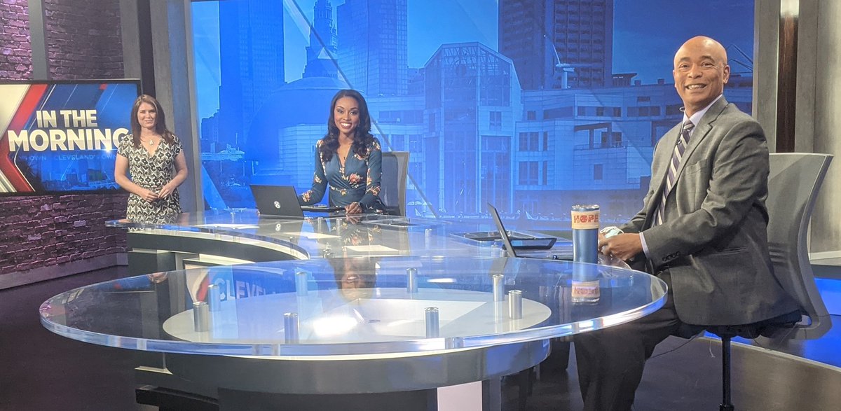 A warm welcome to <a href="/JazminMBailey/">Jazmin Bailey</a> 😃 She's joining <a href="/RooseveltLFOX8/">roosevelt leftwich</a> on the anchor desk every weekend on <a href="/fox8news/">fox8news</a> in the morning🎉
We're so happy you're here!!!