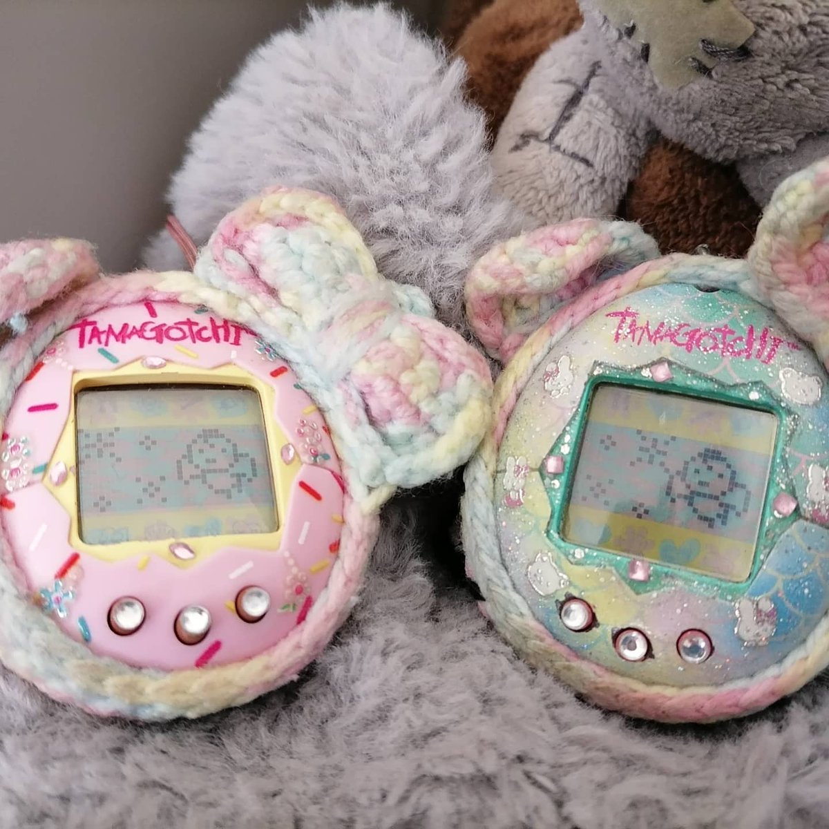 AdelBastin's tweet photo. #tamagotchicollectors #tamagothi #tamapalace #tamagotchi_us #tamagotchicollector #virtualpet #hellokittyfanatic #dinky #hellokitty #hellokittycollection#vpet #bandi
The twins has passed away at the age of 13 R.I.P my twinsπππ’πππ’πππ’π https://t.co/eVyMrIpsLZ