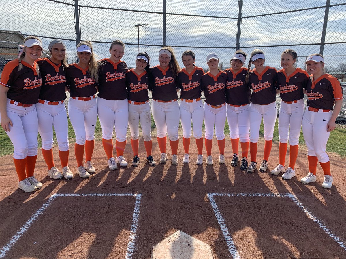 Happy first gameday to both the jv and varsity softball teams! JV is at 11 and Varsity is at 1 &amp; 3 @ northwestern high school🥎