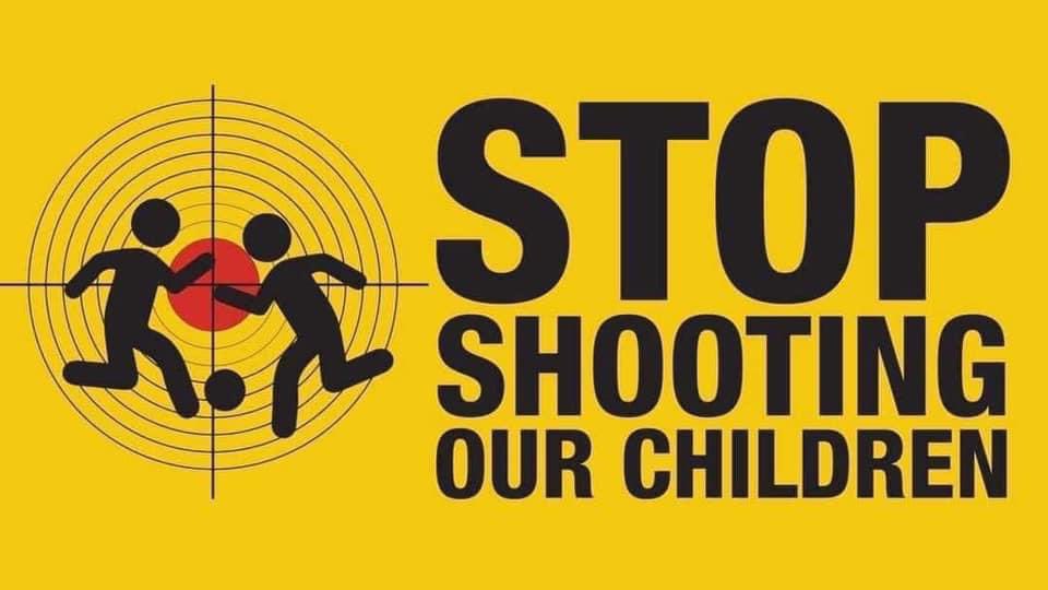 NangAMwe1's tweet photo. Dear world, 
Please save our children. 🙏

Can you stop shooting to our children &amp; unarmed people, Military Terrorist group? 
So many head shot to the young children &amp; people.. 😭😭💔💔

#BloodyRevolutionDay
#March27Coup
#CrimesAgainstChildren
#CrimesAgainstHumanity
#InMyanmar https://t.co/ijZyv54y8g