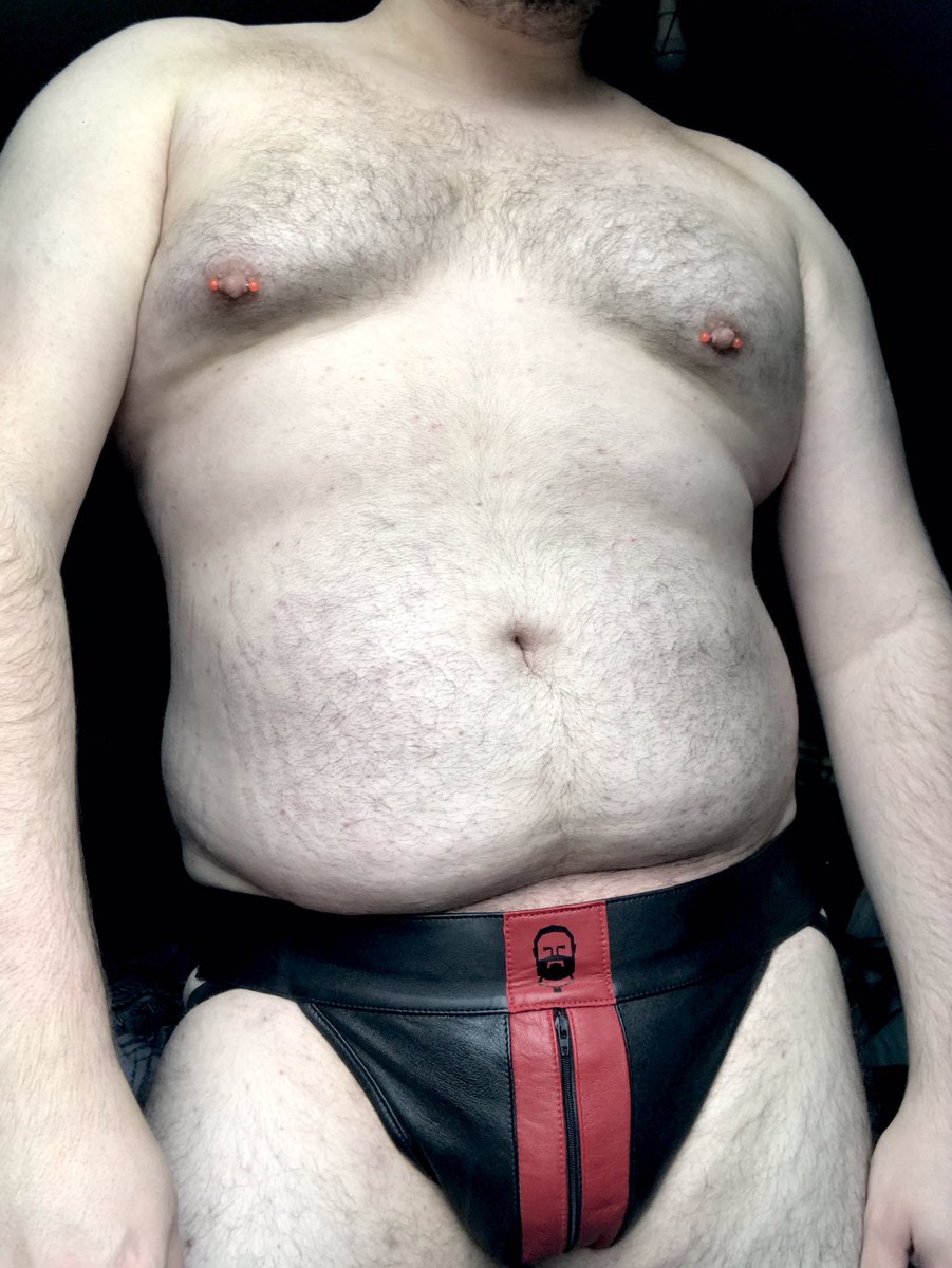 PupAlyxus's tweet photo. #UnderwearOfTheDay is this leather jock from @DarkRoomBrand with a zipper for easier access 😜 

#TeamJock https://t.co/sP2F24PPHL