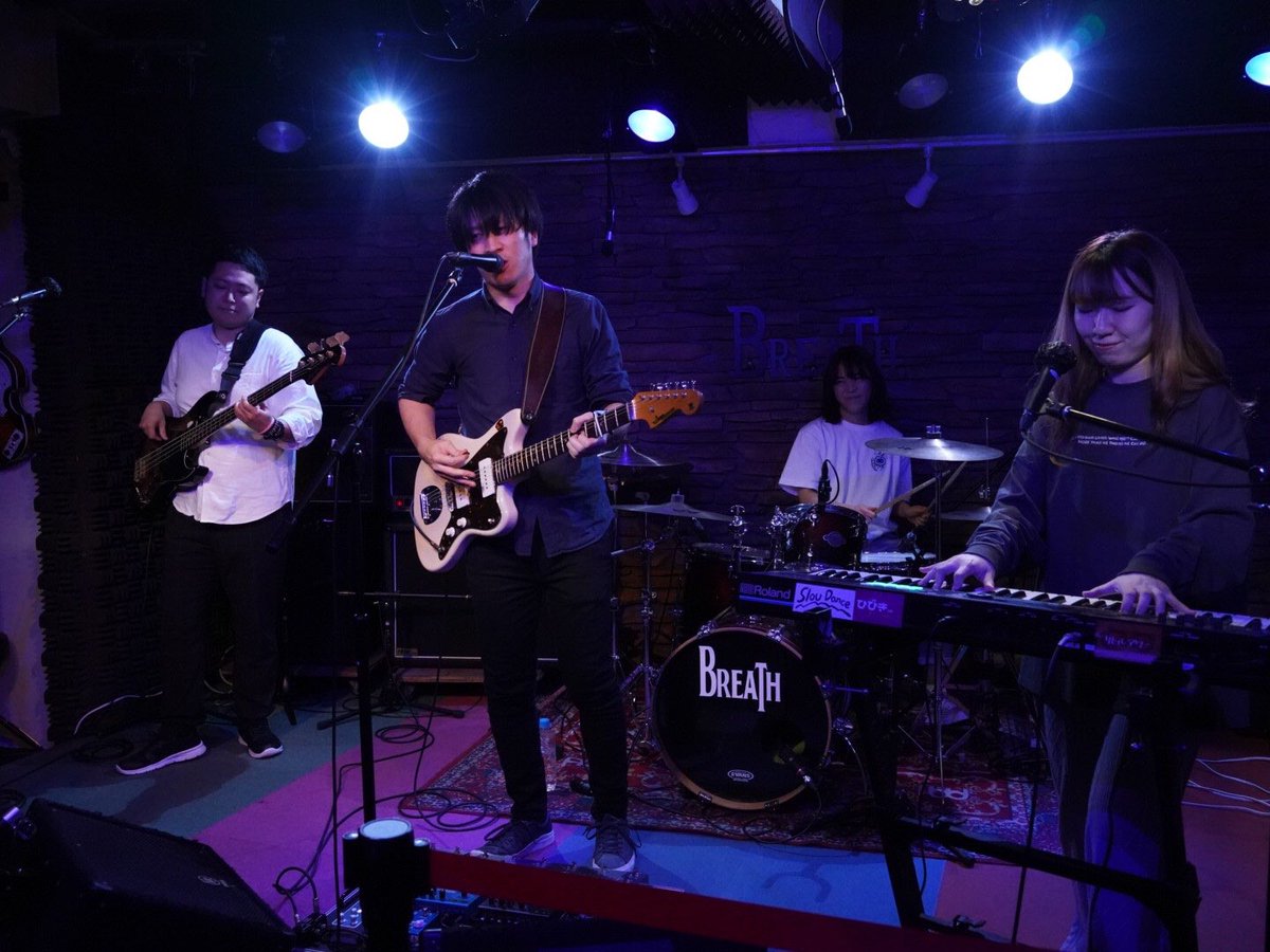 littlehour_band's tweet photo. ไธๅๆฒขBreathใใใงใฎใฉใคใใ็กไบ็ตไบใใพใใ๐๐ซโจ
้ๅปใซๅฏพใใณใใใใจใใใใณใใใใ็ด ๆตใชใใณใใใใฐใใใงใจใฃใฆใ็ด ๆตใชไธๆฅใซใชใใพใใ๐ฅฒ๏ผ
ใใใใจใใใใใพใใ๐โโ๏ธ๐โโ๏ธ๐โโ๏ธ
#GOTOBEAT https://t.co/qzv1cZo9Ck