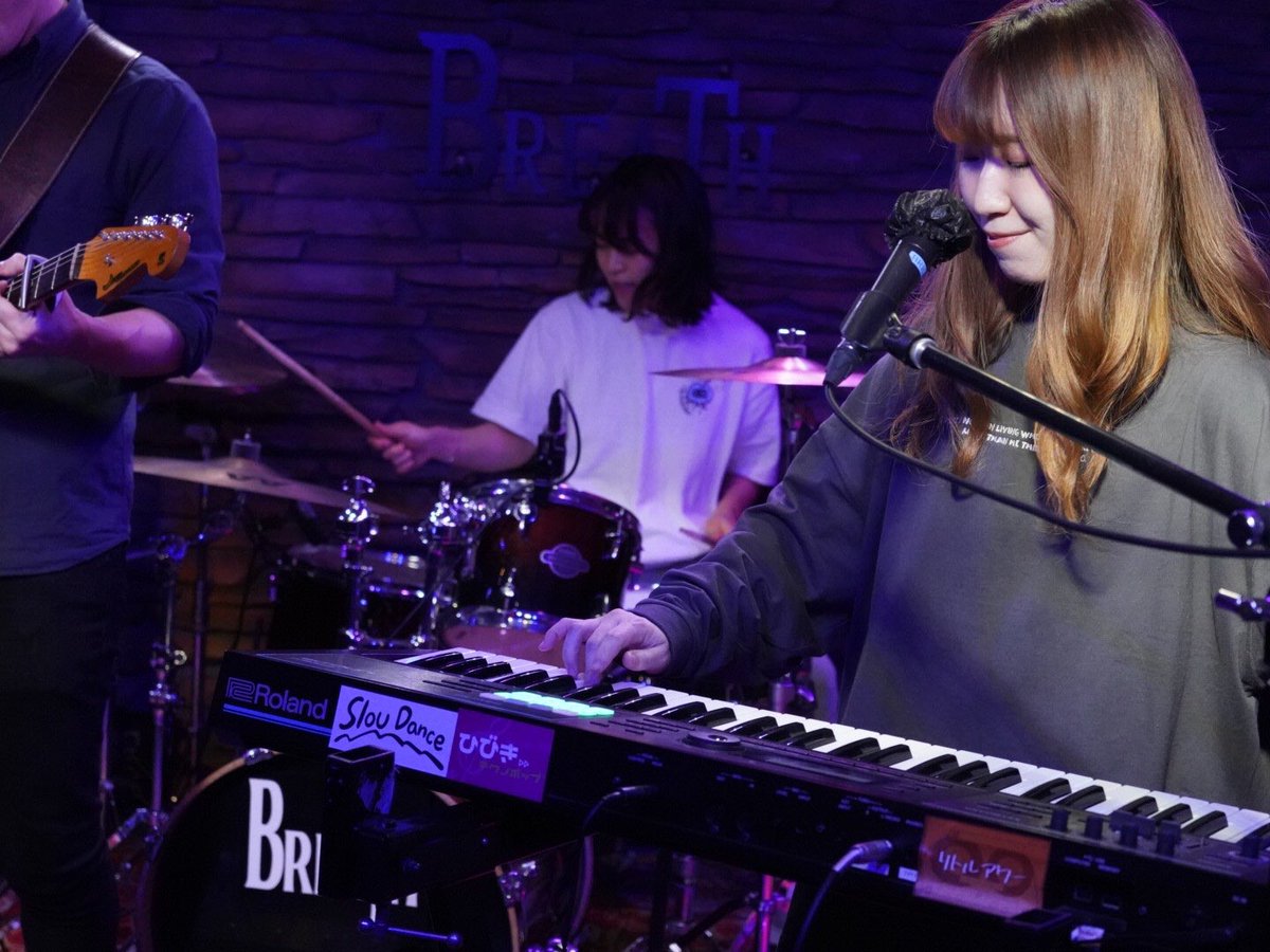 littlehour_band's tweet photo. ไธๅๆฒขBreathใใใงใฎใฉใคใใ็กไบ็ตไบใใพใใ๐๐ซโจ
้ๅปใซๅฏพใใณใใใใจใใใใณใใใใ็ด ๆตใชใใณใใใใฐใใใงใจใฃใฆใ็ด ๆตใชไธๆฅใซใชใใพใใ๐ฅฒ๏ผ
ใใใใจใใใใใพใใ๐โโ๏ธ๐โโ๏ธ๐โโ๏ธ
#GOTOBEAT https://t.co/qzv1cZo9Ck