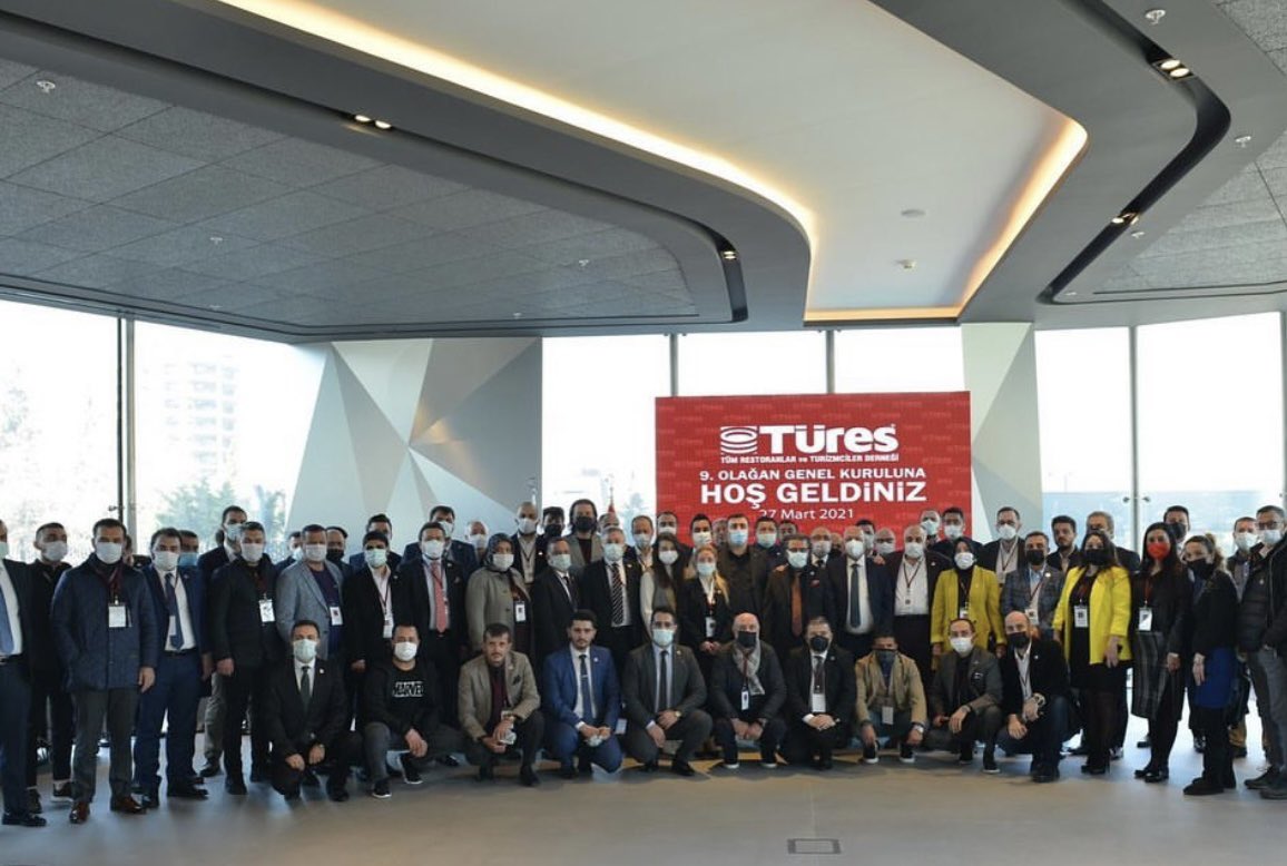 franchisecmpny's tweet photo. Yönetici Ortaklarımızdan Sayın Aycan Helvacıoğlu bugün Türes 9.Olağan Genel Kurulu’nda tekrar Yönetim Kuruluna seçilmiştir kendisine başarılar diliyoruz. Sn. Başkan Ramazan Bingöl ve tüm yeni Yönetim Kurulunu kutluyoruz. @TuresDernegi @RamazanBingol @aycanhelvaciogl #tures https://t.co/bRbv0y3mX3