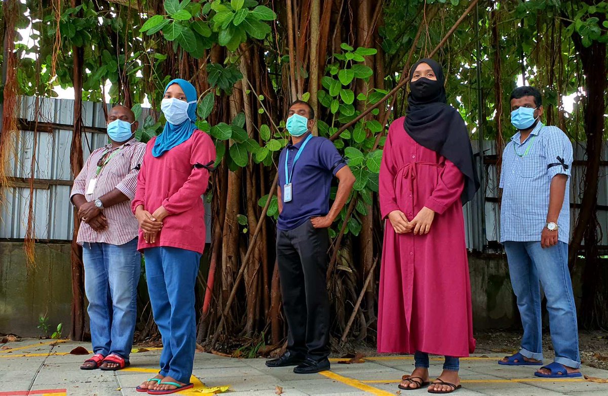 NashfaIbrahim11's tweet photo. #work2gether #beatCovid @mna_nurses @mma_mv @pals_mv @HPA_MV @KerafaNaseem https://t.co/sYpa0GbK5a