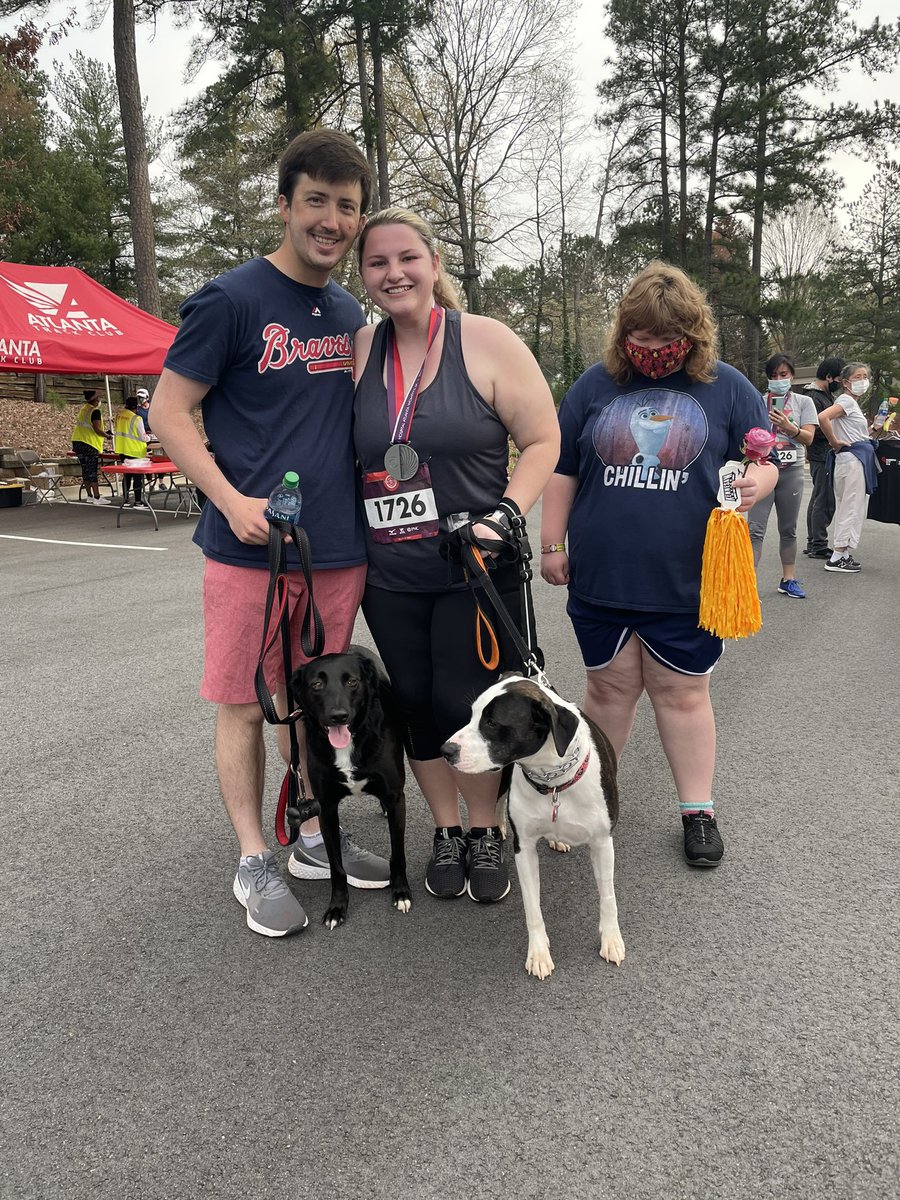 ATLtrackclub's tweet photo. These dogs sure are proud of their human for finishing the #AW5K this morning!

#RunningCityUSA https://t.co/IG3Ypj7tQq