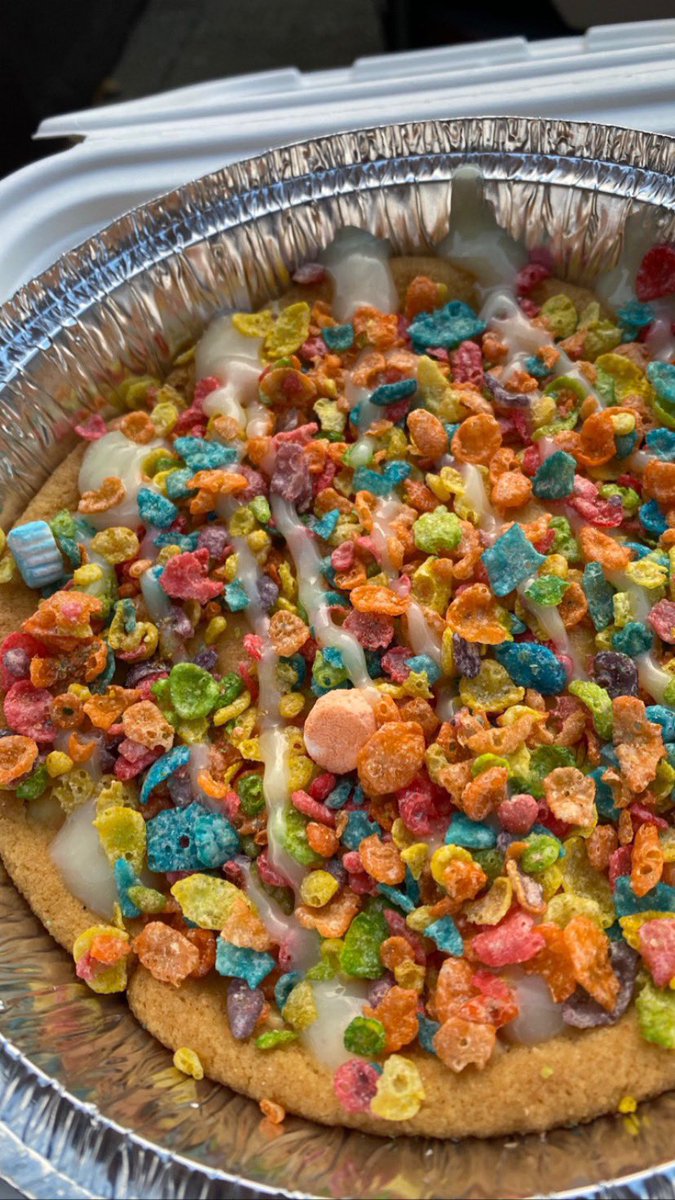 kyrkitchen's tweet photo. Fruity pebbles cookie dough 😋 https://t.co/gJ8yMQ505A
