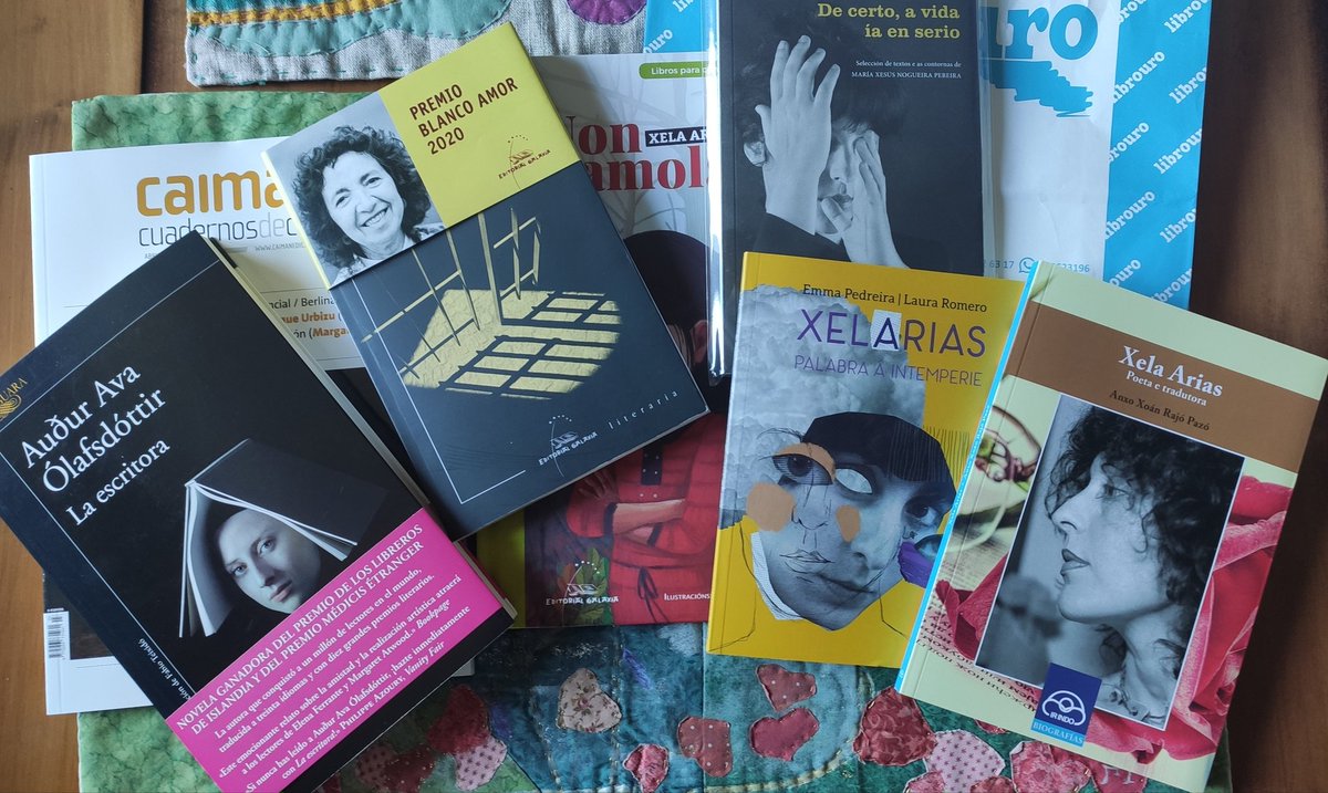 bretemas's tweet photo. Froitas dunha mañán na libraría #Librouro #XelaArias2021 @MarilarAleix @chusnogueira @emma_pedreira @EdGalaxia @baiaeditorial @DaPolvora @AlfaguaraES #IrIndo https://t.co/rduObROlnR