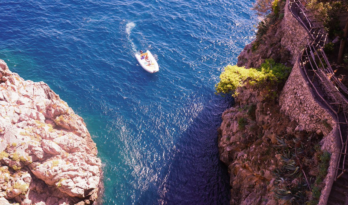 universdesimag1's tweet photo. #positano #amalfi #italia #italian #dolcevita @universdesimag1 https://t.co/AgzReEOlKa