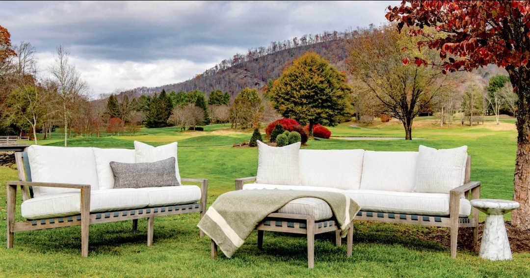 MeridienWorld's tweet photo. Did you know Lillian August crafts outdoor furniture as well?

Shop the modern line now to freshen up your outdoor design!
.
@lillianaugustfinefurniture  
.
.
.
#lillianaugust #finefurniture #outdoor #outdoorfurniture #design #furnishingtheworld https://t.co/etAfDQkJ2e