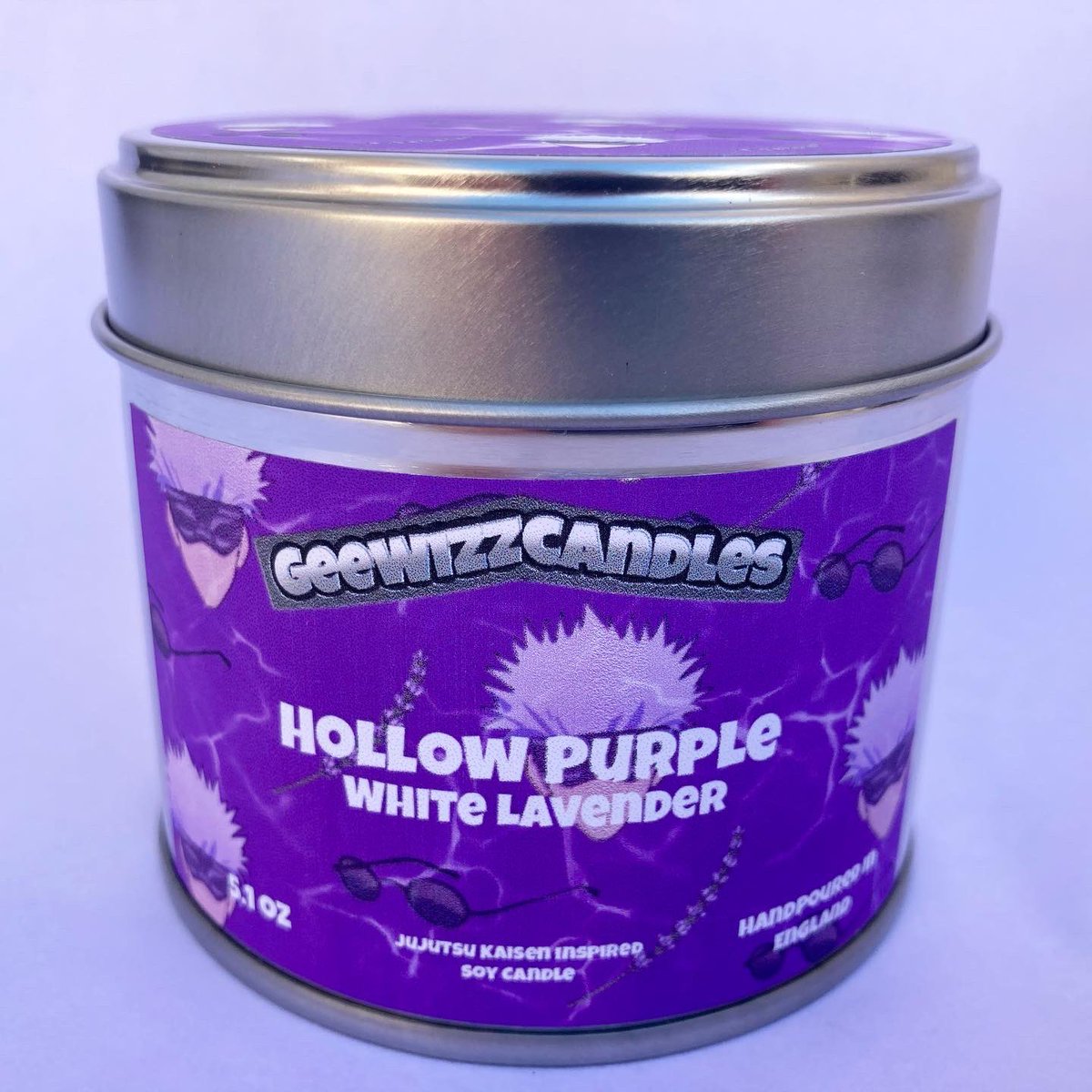 Gee_Wizz_'s tweet photo. A new candle to add to the collection! Hollow purple- inspired by Satoru Gojo from Jujutsu Kaisen.       This candle has a strong scent of lavender with hints of lemon and basil. Available Wed 31 March on my Etsy. Link in bio. #JujutsuKaisen https://t.co/rgCkWXLOGn