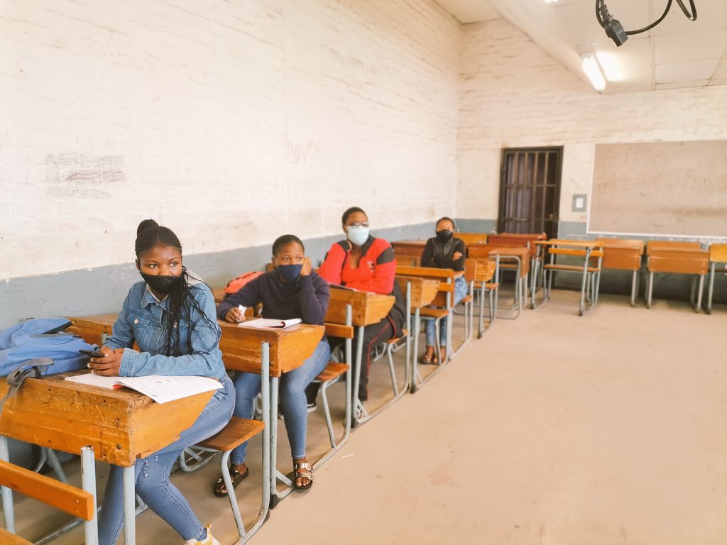 We also held a girls only "Let's talk", session presented by isbindi-impilo organization also based in khayelisha. The girls had discussions on issues they face and how they can over come them