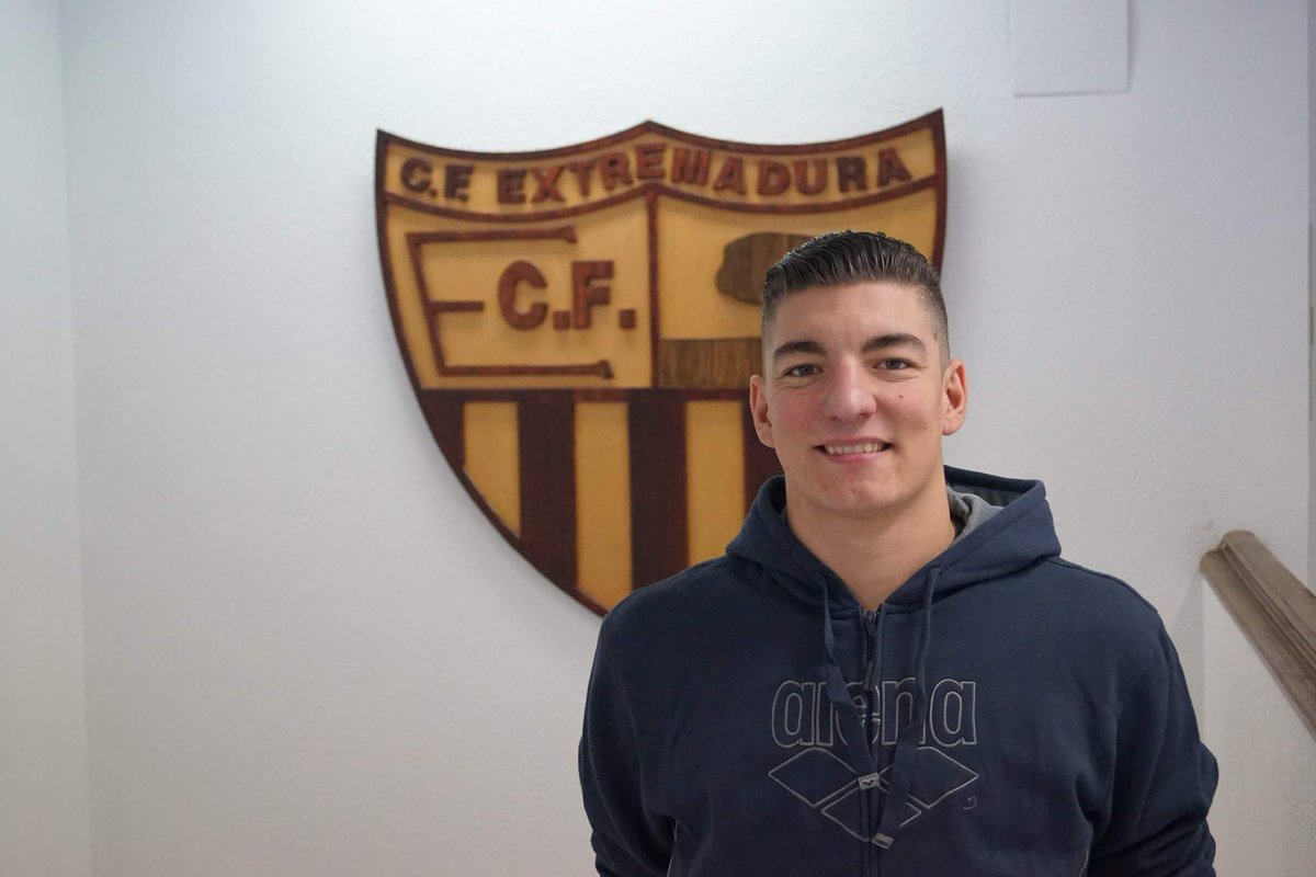 ¡Enhorabuena!

Sois ejemplo a seguir.
Orgullo almendralejense 

<a href="/MGLKarate/">Marta García</a> <a href="/miguel_navia/">Miguel Duran Navia</a>