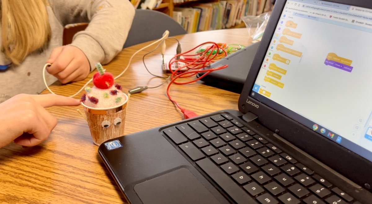 MOdebbiewells's tweet photo. After reading Doll-E 1.0, 4th grade Ss were challenged to design an interactive electronic toy using ⁦@makeymakey⁩ kits during library class. Ss were given a budget of 6 play dollars for purchasing materials. Loved these creative projects! Videos in the comments. https://t.co/vpn8ufGyHU