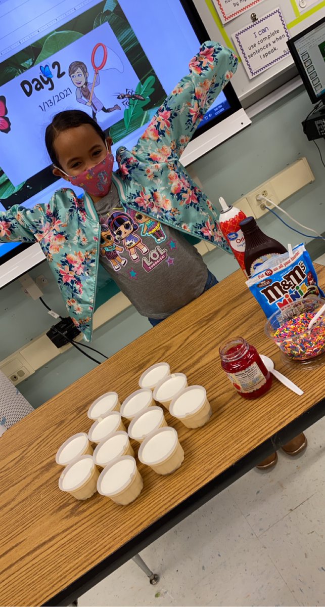 MsRobertTeaches's tweet photo. Room 116 loves sundaes from the sweetest and most generous  educator @pjo6971 we love you 💞 https://t.co/t69mqrRrBJ