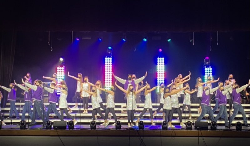 Lovelandsc's tweet photo. Loveland Revolution kicks off the day with a bang! 🤩 https://t.co/EWBaOf3Zby