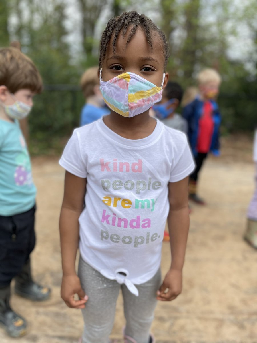 Liz Aull tweet media