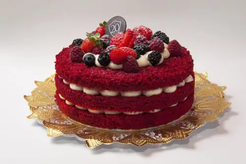Remus_Moon's tweet photo. Feliz aniversario @ifjamespotter , fiz esse bolinho de presente pra vc, espero q goste.
 PS: Cada camada tem um gosto diferente, pra ter seus gostos favoritos. https://t.co/b3lw83m9KY