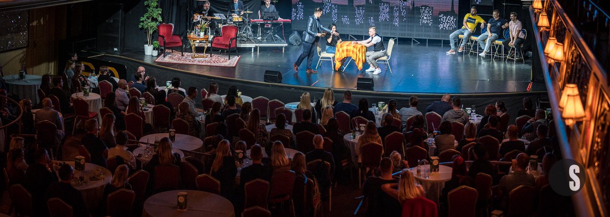 Lai vai kā tas šobrīd izklausās, sveiciens visiem Starptautiskajā teātra dienā...