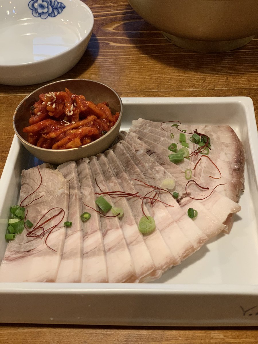 by_doubleS's tweet photo. #서관면옥 https://t.co/CXz6H00Y1O