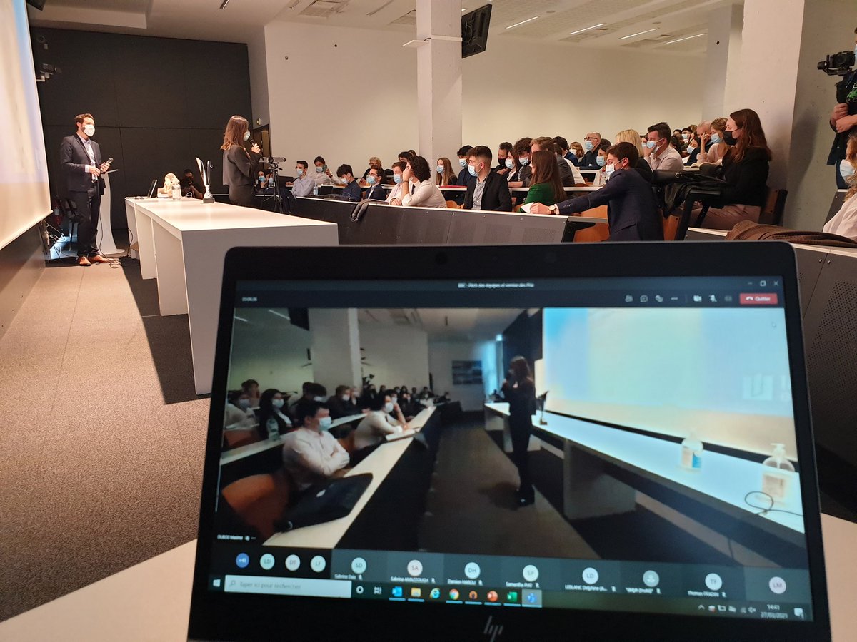 [EVENEMENT] Bravo à tous les étudiants qui se se confrontés au difficile exercice du #pitch en amphi et retransmis en direct 👌#bachelorbusinesschallenge #inseecfamily #softskills