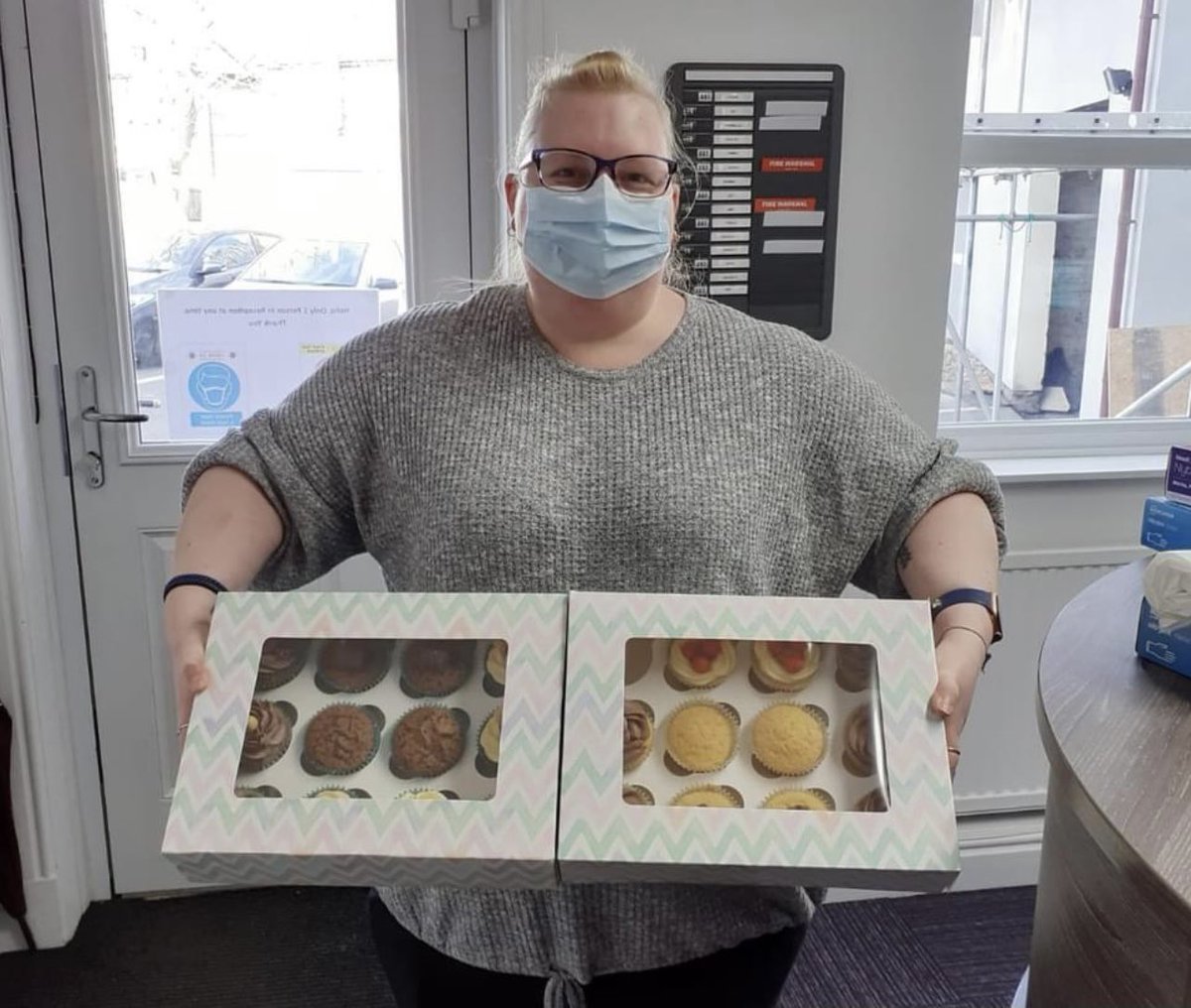 careintameside's tweet photo. Thank you to Cheryl, one of our CAREGivers who kindly brought the office team some homemade cakes 🧁💜

Cheryl is so generous, she frequently bakes for our team and we always appreciate the cakes. 

#HomeInsteadTameside #OurTeamAreGenerous #OurTeamAreKind https://t.co/ZsEx8pdkK7