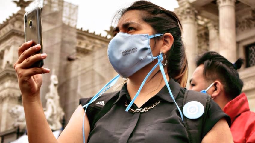 Fue ley... 
pero no bajamos los brazos seguimos trabajando para que las mujeres en situación de vulnerabilidad elijan continuar con el embarazo brindando la contención y cuidado, generando respuesta a una sociedad con tanta hipocresía.

#UnidosPorLaVida
#SeraDerogada