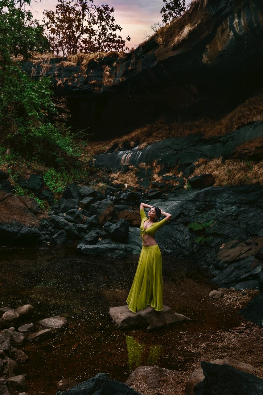 Exf_aEKUUAMNSgU?format=jpg&name=large