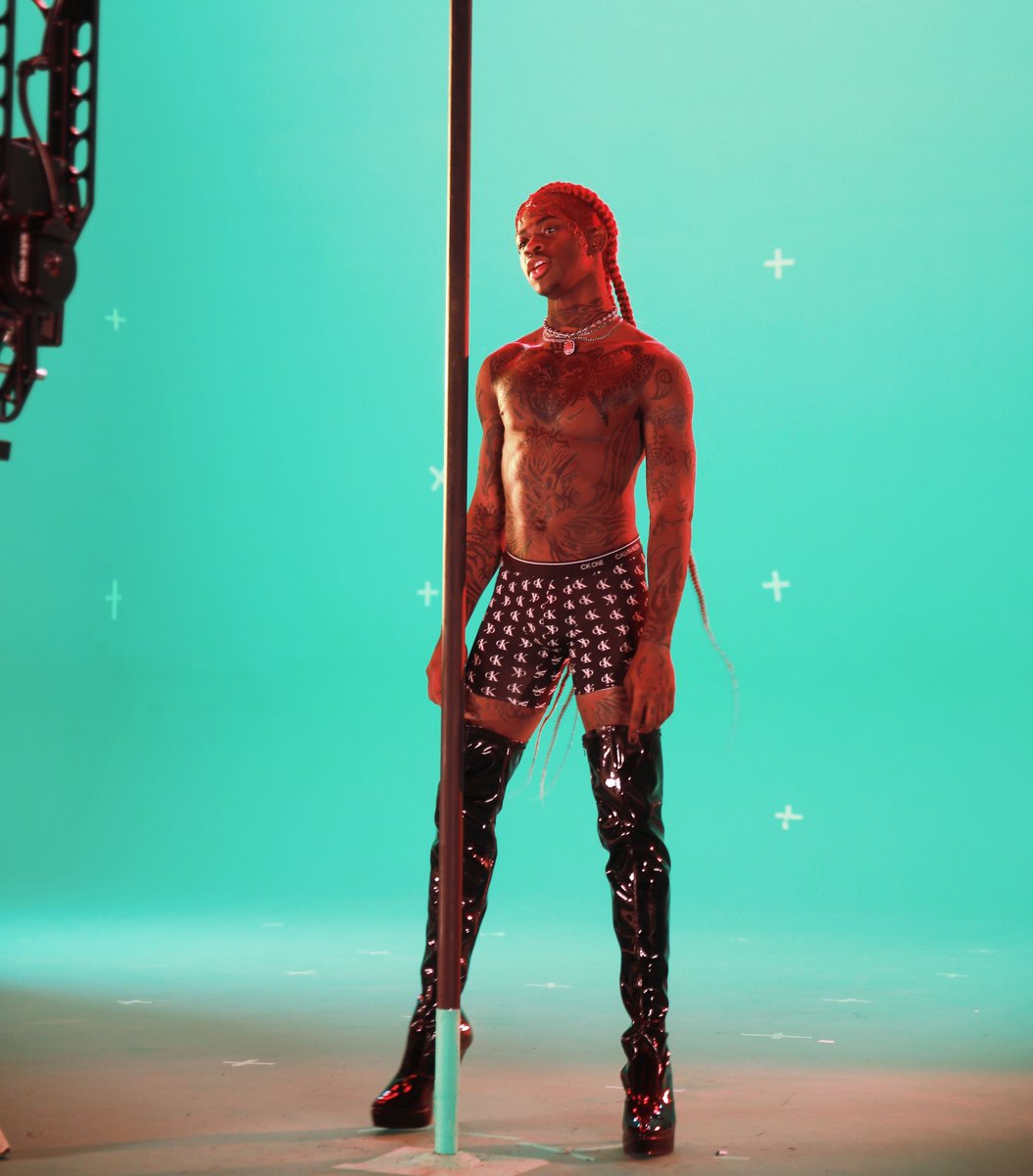 King_B23's tweet photo. @LilNasX @LilNasX it was the pole scene for me.  and that drop at the bottom, whew!  that whole look was 🔥🔥🔥 https://t.co/w8tGS81wcX