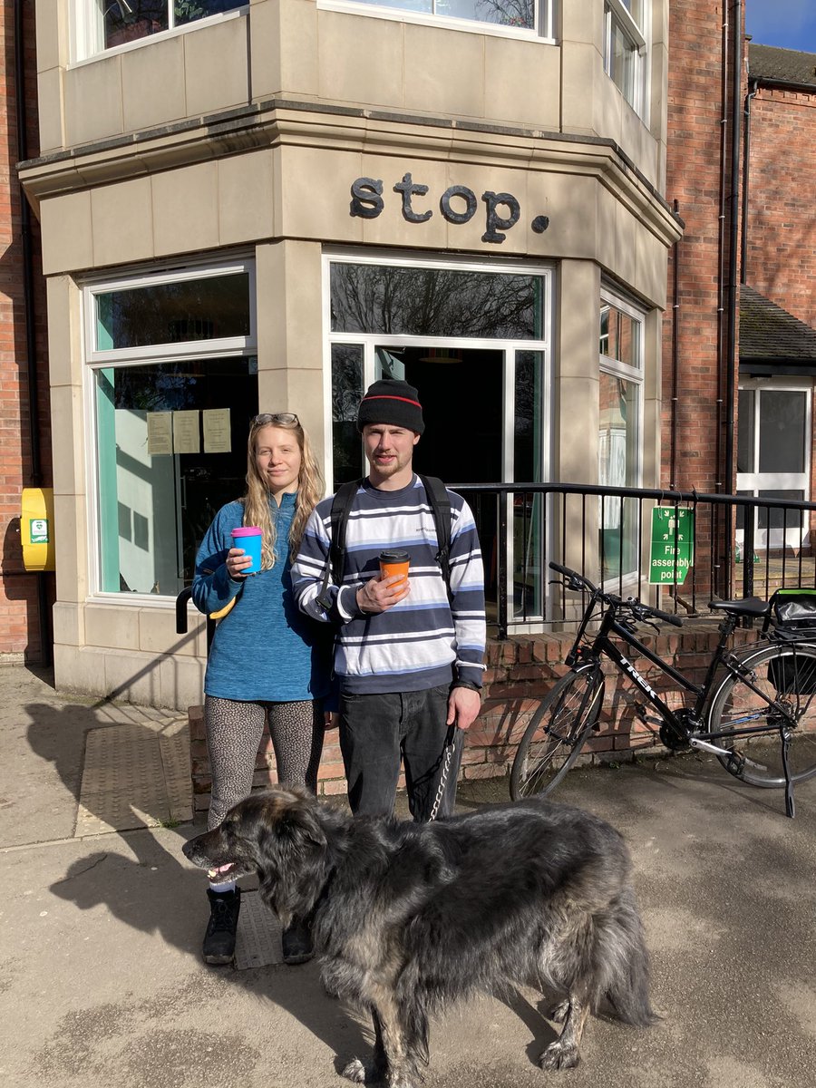 shrewsburycup's tweet photo. Love that people using @shrewsburycup is the #socialnorm 💚 in our town! 🙏 #choosetoreuse #circulareconomy #zerowaste #kindcoffee https://t.co/52inUWmf3u