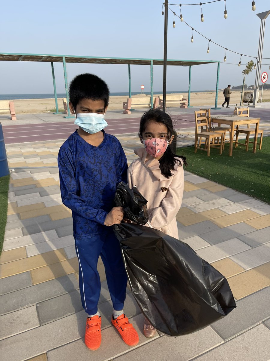 dawah_jubail's tweet image. 📸
مشاركة #جمعيه_الدعوه_بالجبيل
في حملة "#الشرقية_نظيفة" 
#شيل_كيستك_ونظف_ديرتك 
بكل لغات العالم
ومشاركة منسوبي الجمعية والجاليات 
كورنيش البحر الشرقي في #الجبيل