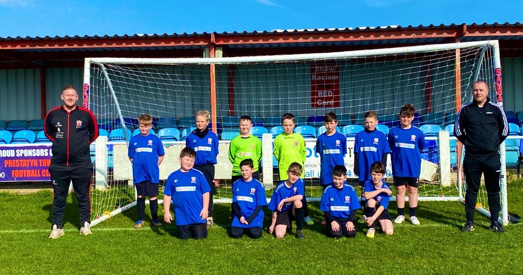 ptfcseasiders's tweet photo. What a fantastic return for our Academy Mini's as our 9/10/11's were in action against @flintacademy. We want to thank our Academy volunteers for making this happen, the parents who stand by us &amp; especially @RyanTur60871079 who was up 6am this morning sorting it for the boys ⚽️🙌 https://t.co/2WQB2MJCQX