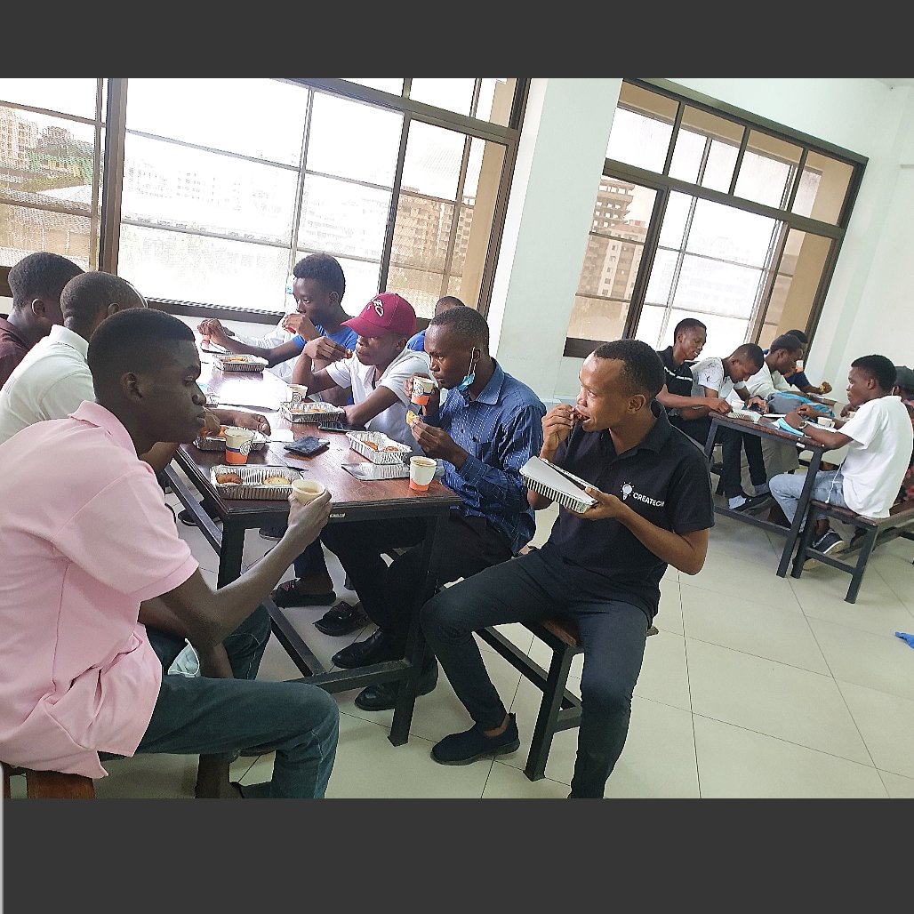 ChauremboFood's tweet image. Happened today.  Serving breakfast for #ArduinoD21 Arduno Day 2021 #TMEEducation Tanzania. with TME Education Ambassador in Tanzania @ndembo255