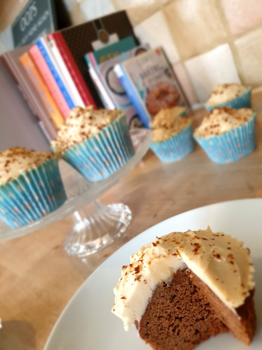 Choccocino cupcakes - literally coffee, chocolate and cake all in one go. ☕🍫🍰