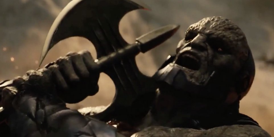 Ares should have aimed fire the head...#RestoreTheSnyderVerse