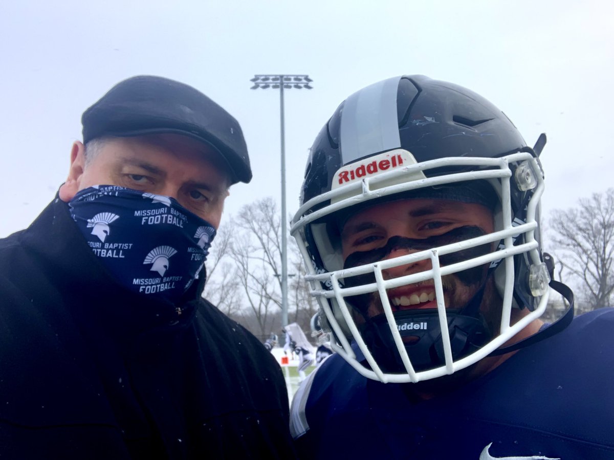 GuyDanhoff's tweet photo. It’s @mbufootball #SeniorDay as only Spartan Offensive Center @CodyMarkle will finish his playing career in the spring and celebrated during tonight’s final home game at 5 PM Kickoff vs. St. Francis (ILL.). Cody played in 22 games from 2017-2021 &amp; thank you for all the memories! https://t.co/gg0Jaqmllg
