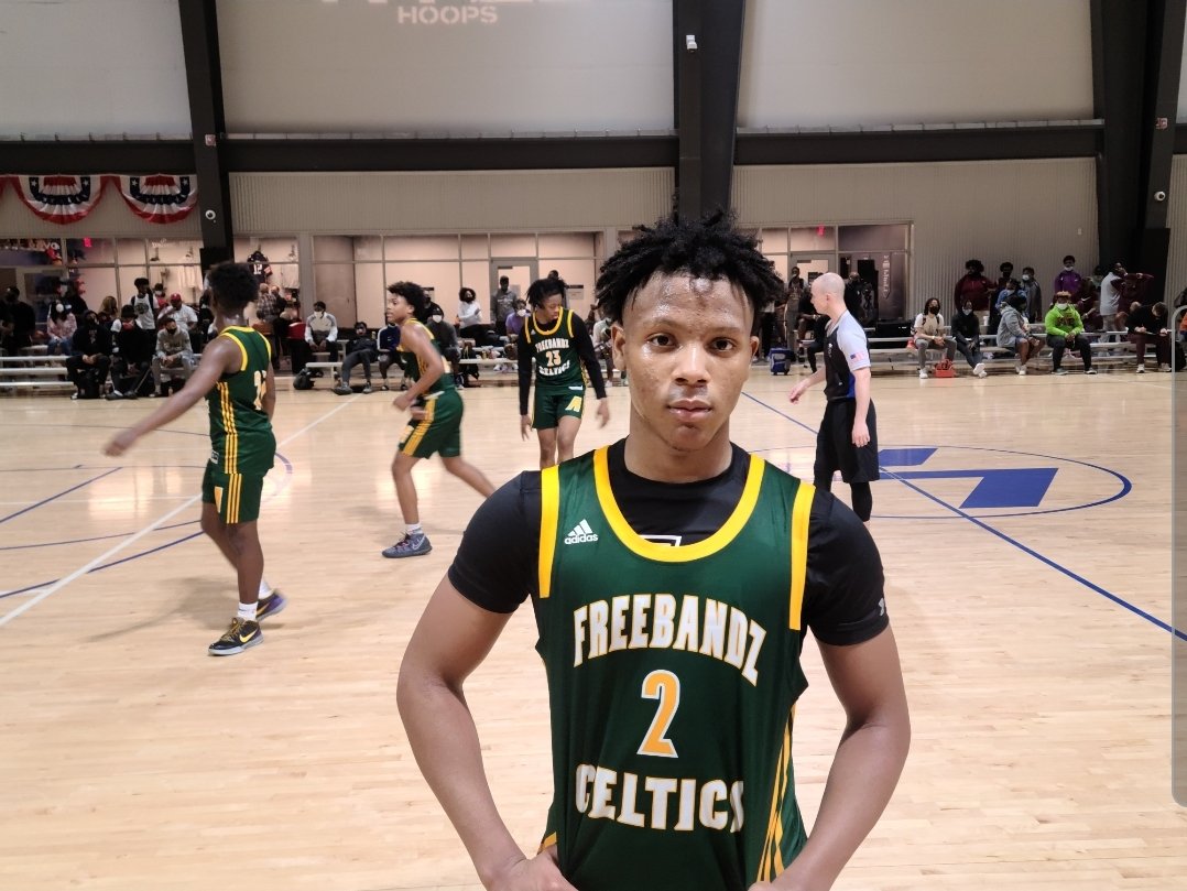 RYZEHoops's tweet photo. Da'Avion Thomas brought the energy this morning for Freebandz Celtics. Chipped in 12 points, but also dished out several assists and played tough on-ball defense. @AtlantaCeltics https://t.co/iYhqNXqjFq