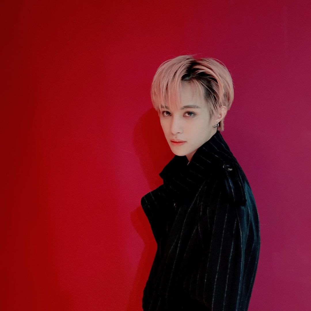 wayvchile's tweet photo. [OFICIAL|210327] Actualización de YangYang en sus redes sociales [1] https://t.co/Rjuua4lzwM