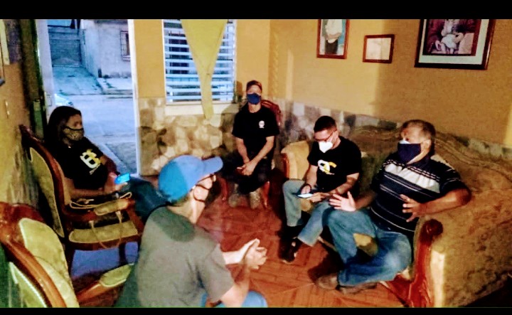 EnCiudadanoGua's tweet photo. #26M En nuestro Encuentro con Ciudadanos de #Guacara visitamos luchadores sociales del sector el Prado, Cesar Olivella, Wilmer González  y Ángel Sánchez con quiénes intercambiamos ideas a los fines de aunar esfuerzos en iniciativas políticas y sociales en beneficio del sector. https://t.co/98dz0cfDRl