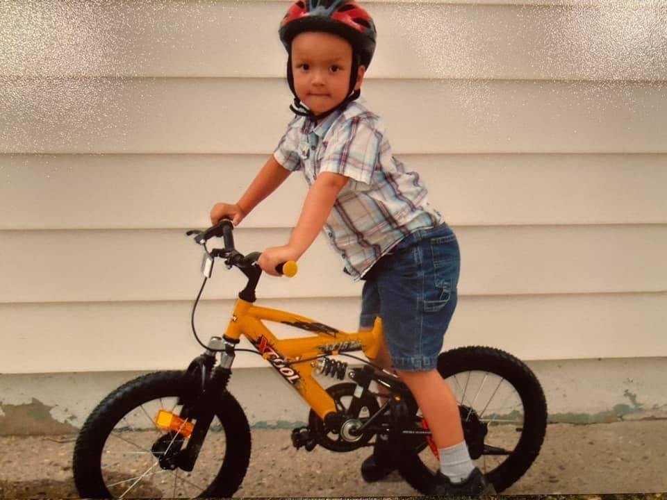 BrettWinter10's tweet photo. Happy 18th Birthday @mason123408 🍻 #birthdayboy https://t.co/Ma0JnmWEP1