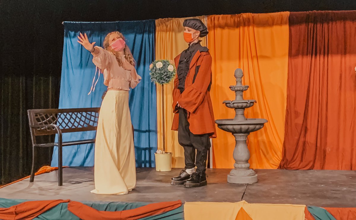 leandermsTSD's tweet photo. Wild Strawberries performs at 2:00 and 6:00 tonight inside the LMS cafeteria due to chances of rain! 🍓 You won’t want to miss the Wild Strawberries cast and crew putting on their show for the final time! ❤️ See you there! #LMSWildStrawberries #1LISD @LeanderTigers @LeanderISD https://t.co/M24oNWsU4C