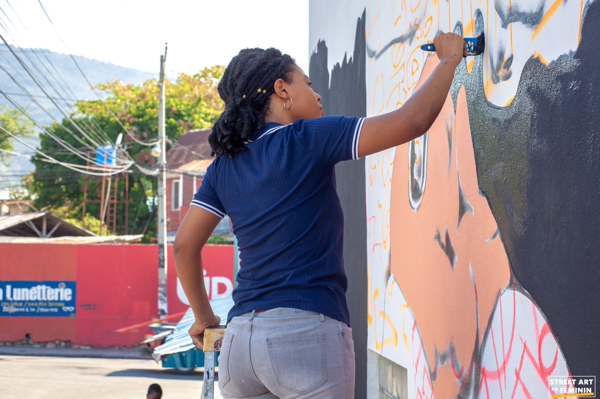 pierresaintwid's tweet photo. Merci à nos talentueuses jeunes femmes qui contribuent a #streetartaufeminin,merci en particulier à nos partenaires qui ont permis de les accompagner et les révéler au public.
@AmbCanHaiti @MatparHaiti #odepeint
#womenwall #graffitiwall #StreetArt #festigraffiti #cpauac https://t.co/JHuPBPCTzp