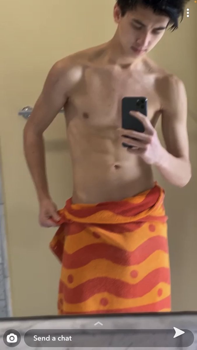 hellabaits_'s tweet photo. meet jeffrey! 

| rt &amp; follow @hellabaits_ for more |

#bulge #teen #twink #straightexposed #baited #hung #bigass #tiktokteen #hellabaits https://t.co/mFhDx8qlW8