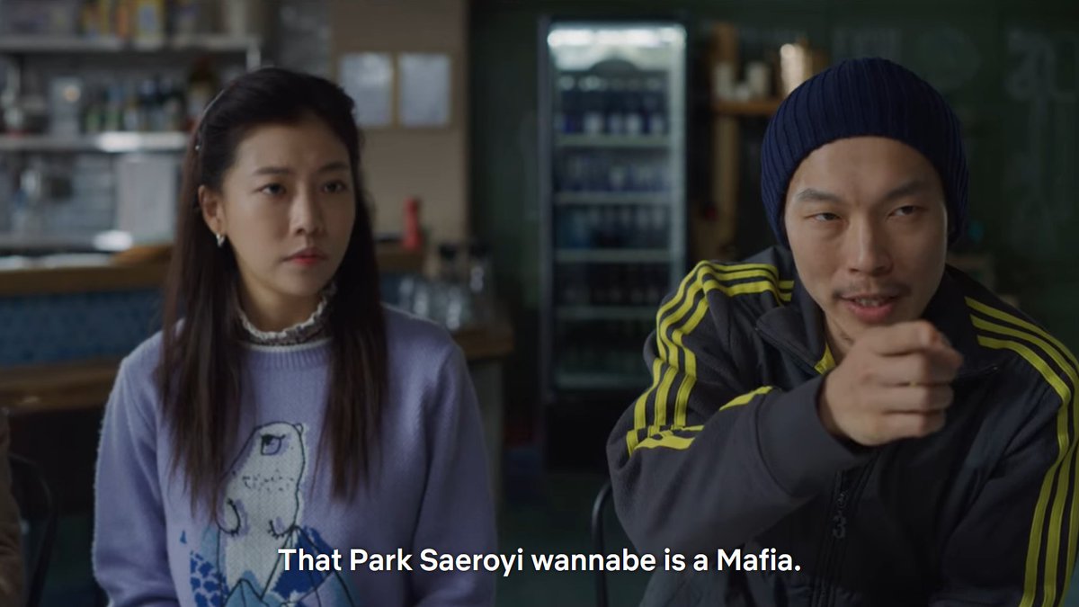 kdramadump's tweet photo. the itaewon class and cloy references made me laugh so hard ✋😭
#Vincenzo #VincenzoEp11 https://t.co/QMfkjp7viA