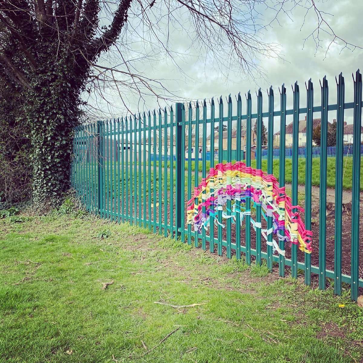 As part of a larger @TreasureTrails walk through Kibworth earlier today, we came across this rather wonderful rainbow creation. 🥰