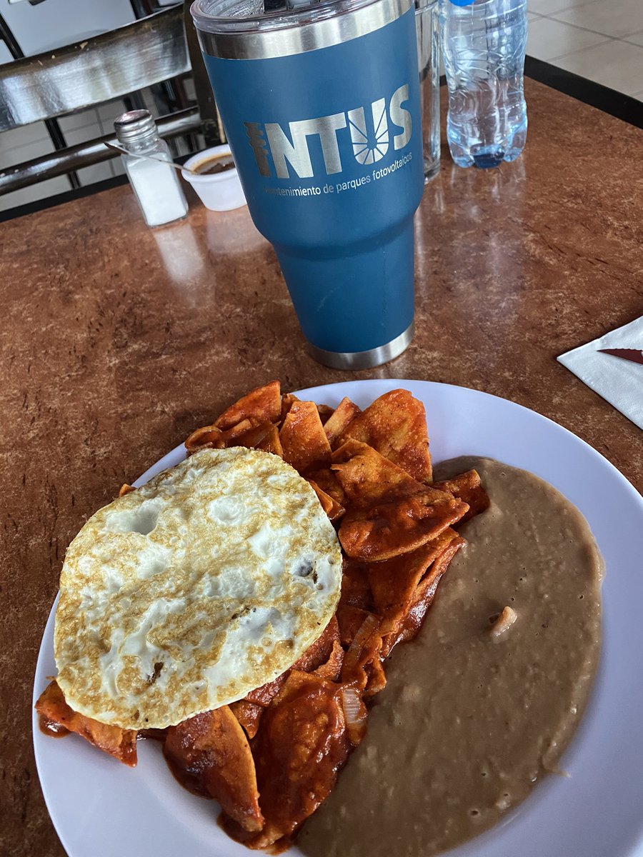 jcvalvi10's tweet image. Good morning everybody!! A darle que los paneles no se va a limpiar solos #INTUS